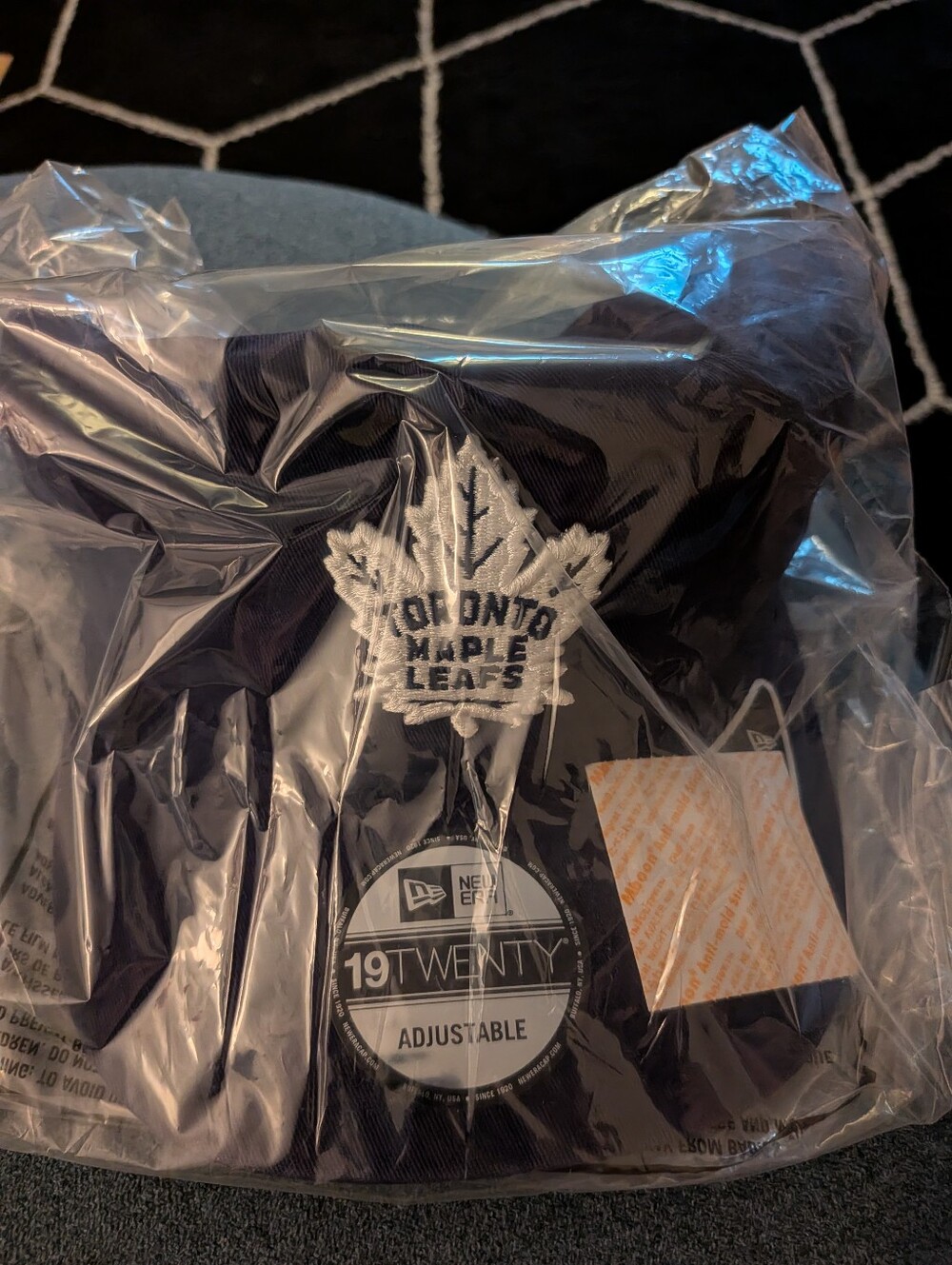 Toronto Maple Leafs 19Twenty Adjustable Precurved New Era Hat